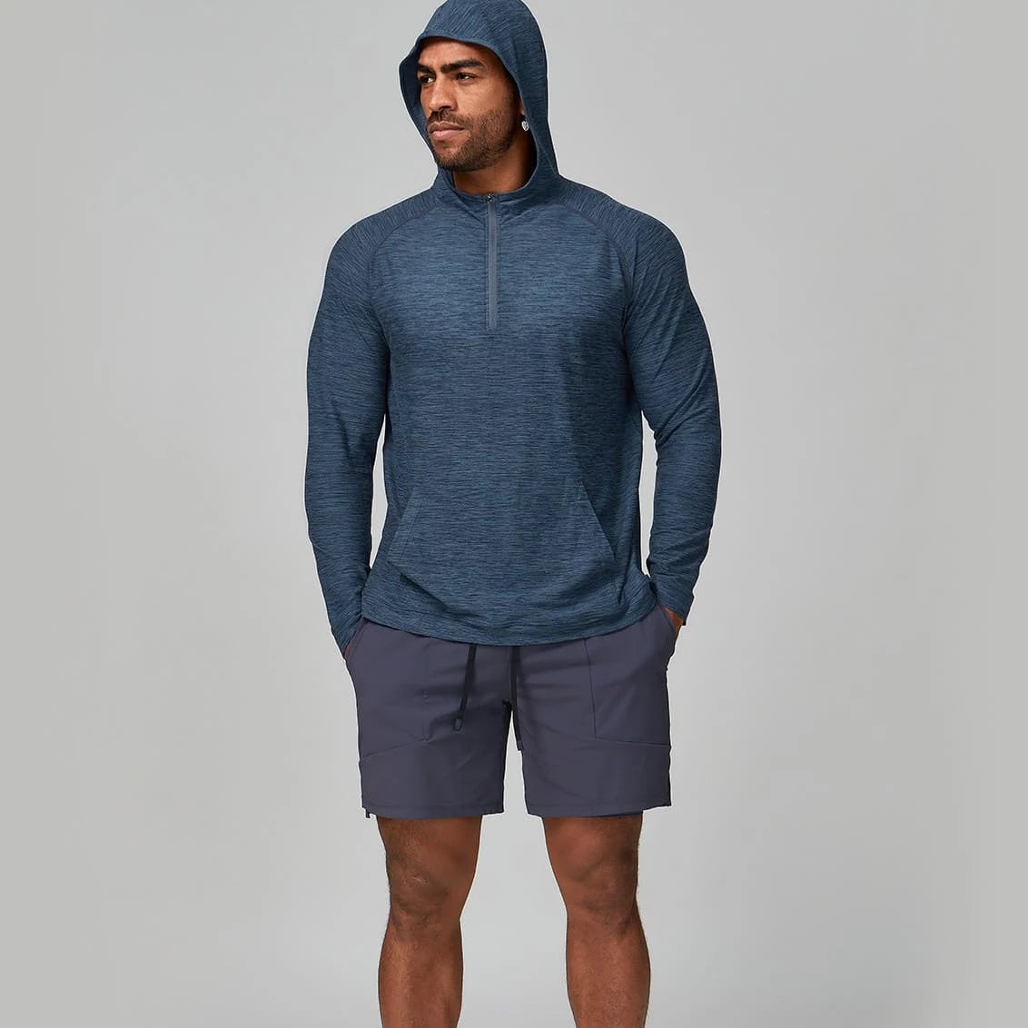 AZAD Ravā Hoodie