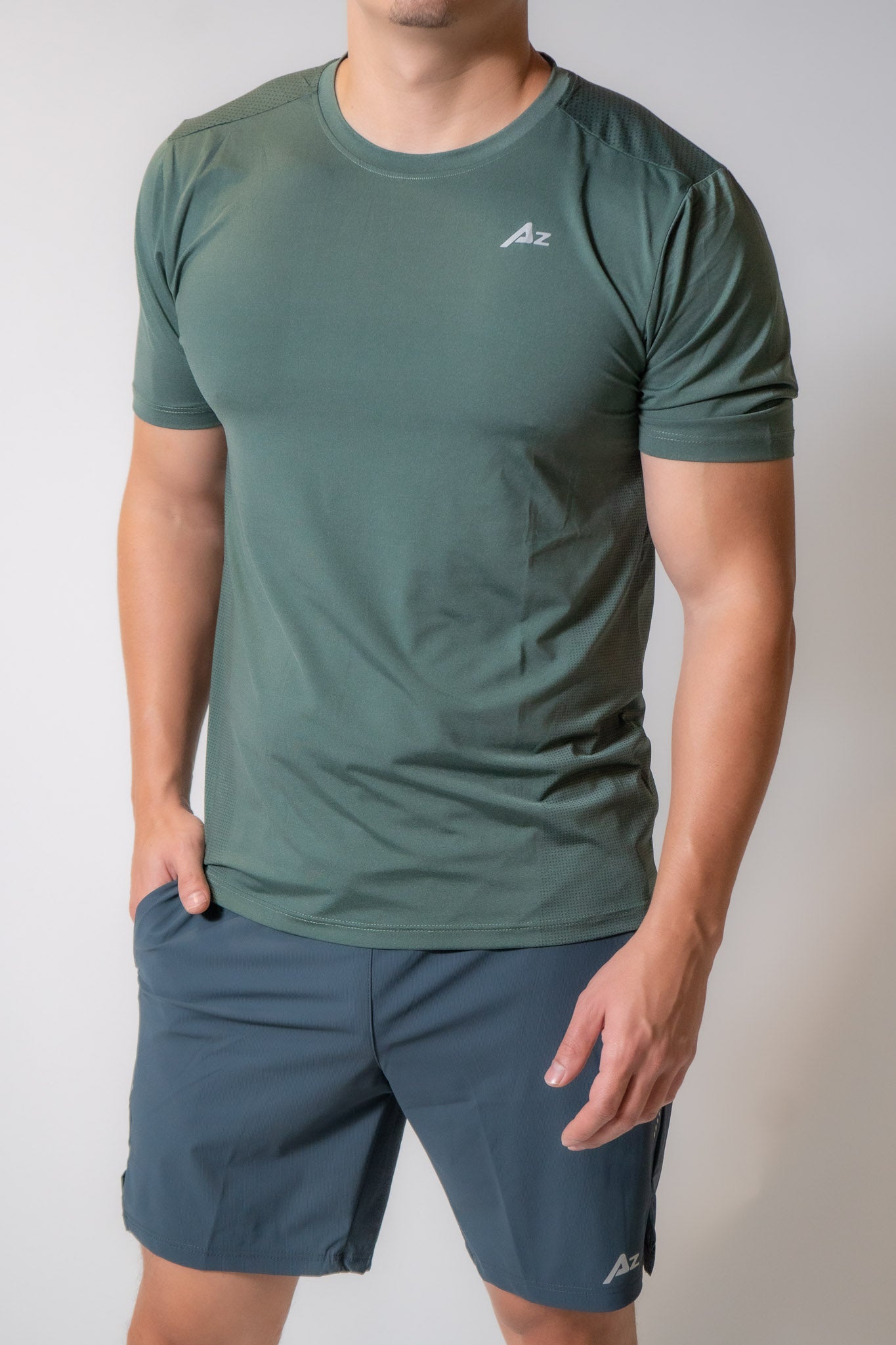 AZAD Niru T-Shirt / Slim Fit
