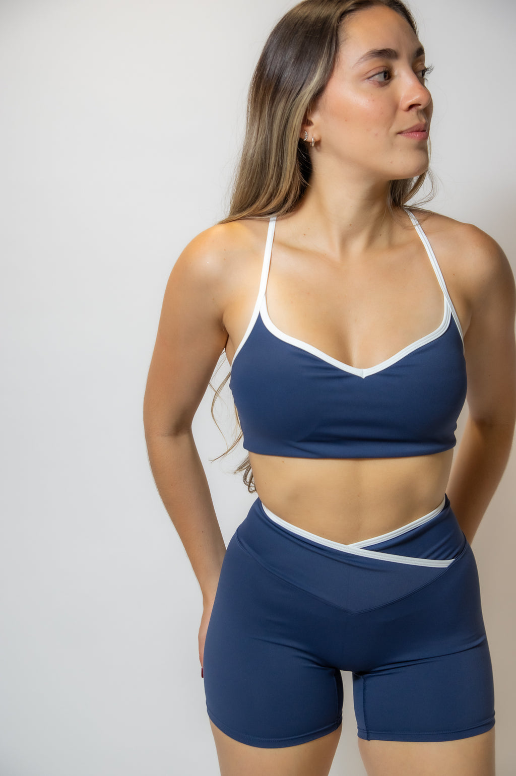 AZAD Niru Set | Sport Top + Shorts