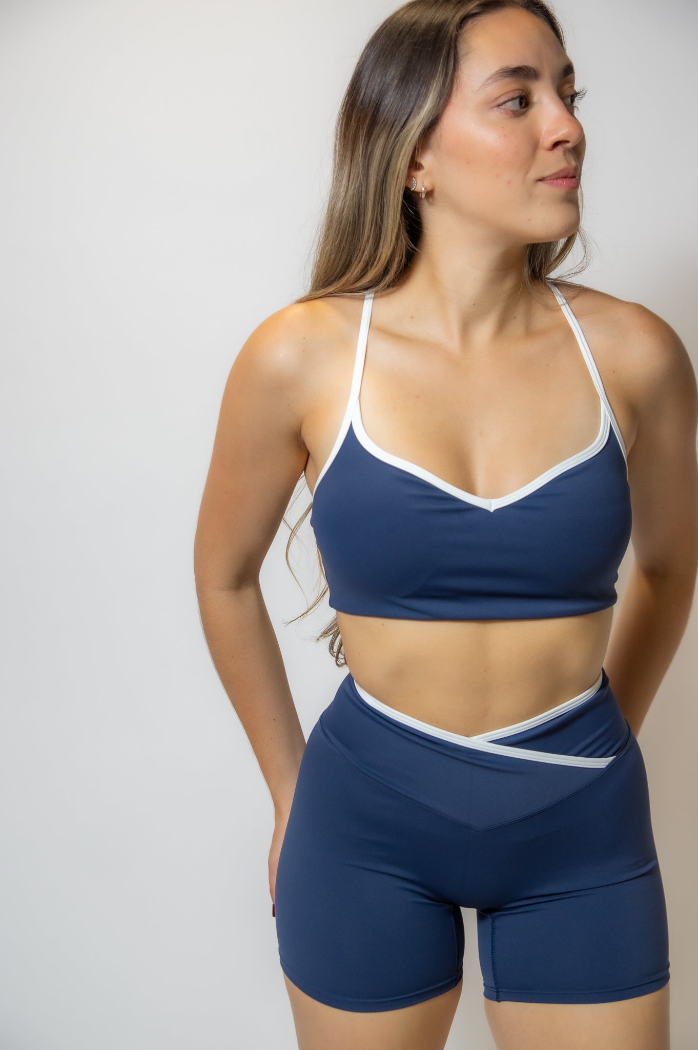 AZAD Niru Set | Sport Top + Shorts