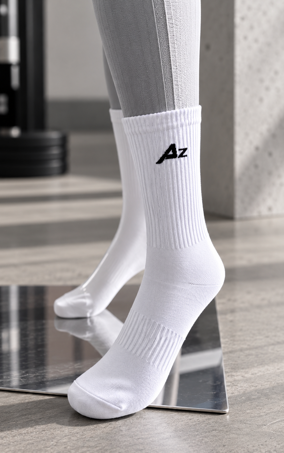 AZAD Essential Socks – White
